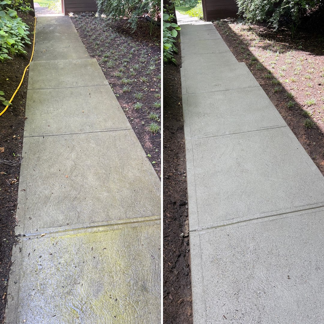 Professional Concrete Cleaning in Charlottesville, VA by Stang’s Softwash – Another Happy Customer
