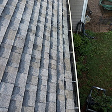 Professional-Gutter-Cleaning-in-Charlottesville-VA 1