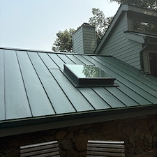 Professional-Metal-Roof-Cleaning-in-Wintergreen-VA 2