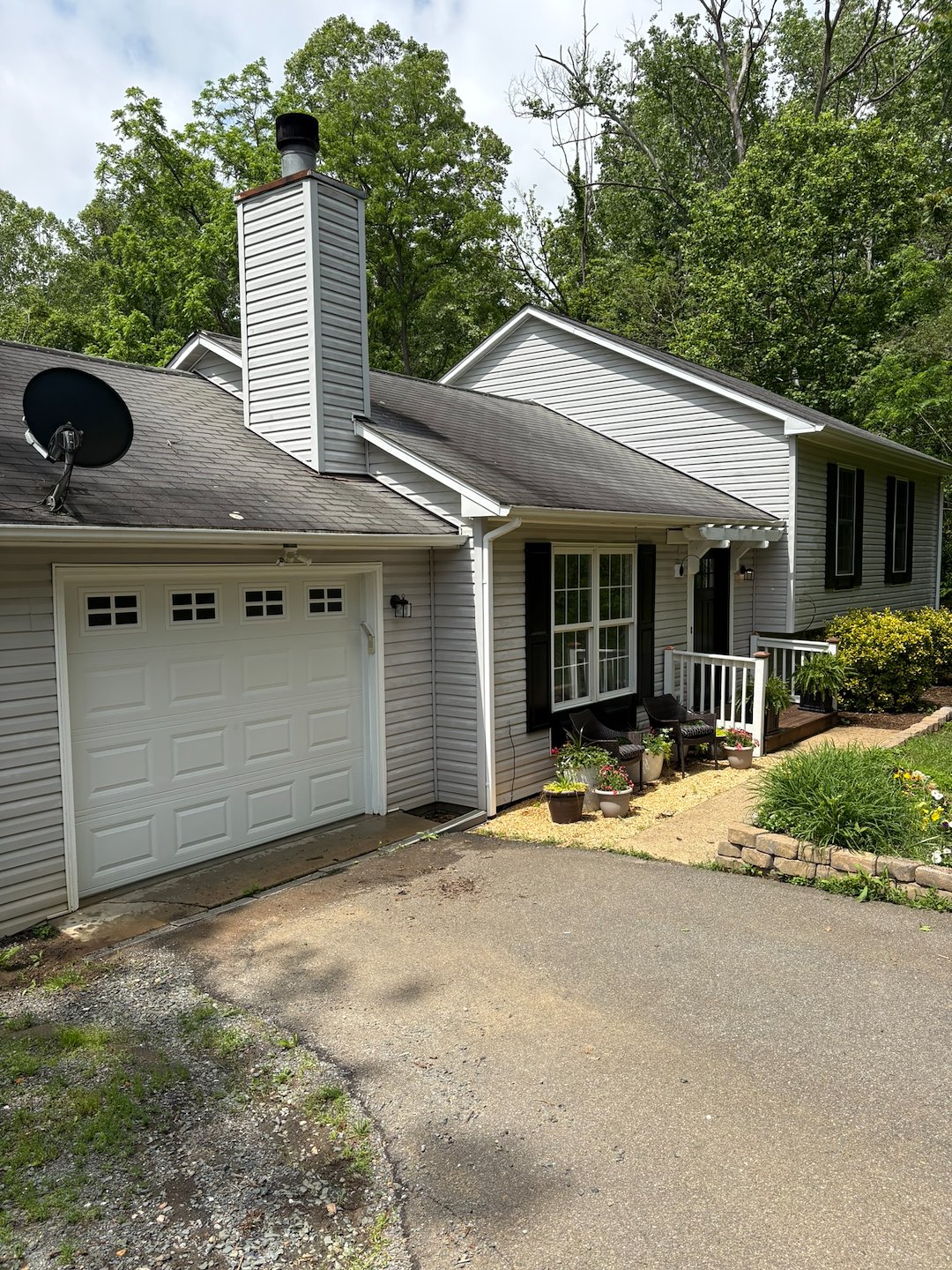 Stang’s Softwash Delivers Outstanding House Wash in Afton, VA – Another Satisfied Homeowner