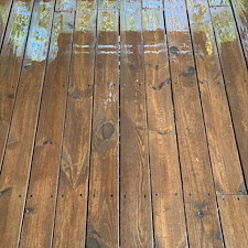 Stangs-Softwash-Expertly-Restores-Decks-with-Professional-Deck-Washing-in-Wintergreen-VA 4