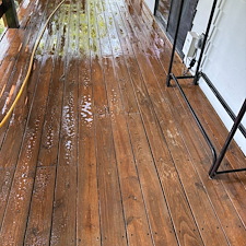 Stang’s Softwash Expertly Restores Decks with Professional Deck Washing in Wintergreen, VA